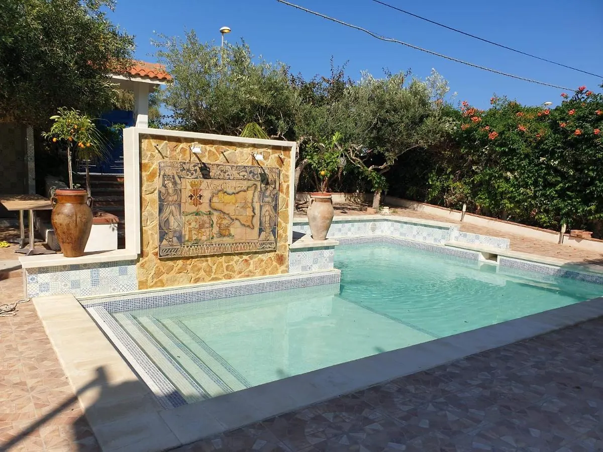 Bed & Breakfast Anastasia Villas-B&B Lido Signorino Italy